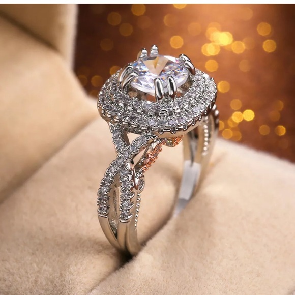 Gorgeous 925 Silver Rings Round Cut White Sapphire - Picture 5 of 9